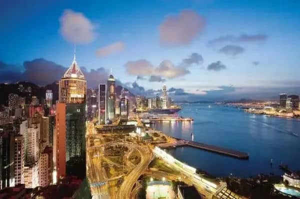 下月昆明到香港开通高铁，全程仅需7小时！快来坐高铁吧